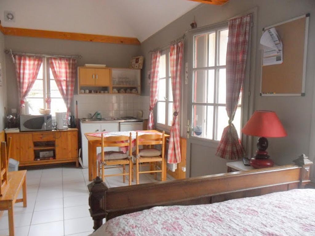 Gite Hotel Chambre D' Hotes Et Roulottes Et Du Ternois Saint-Pol-sur-Ternoise Habitación foto